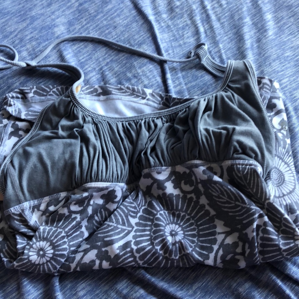 Lululemon tank top